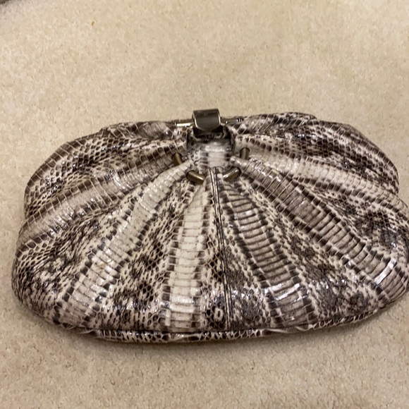 Ferragamo snakeskin clutch - Picture 1 of 5